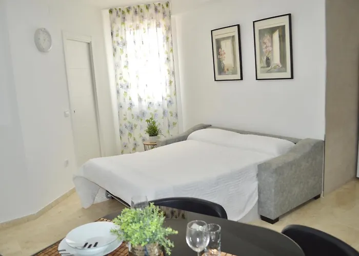 Adriana. Centrico, A 50m De La Playa. Apartment