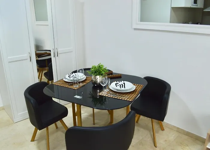 Adriana. Centrico, A 50m De La Playa. * Fuengirola