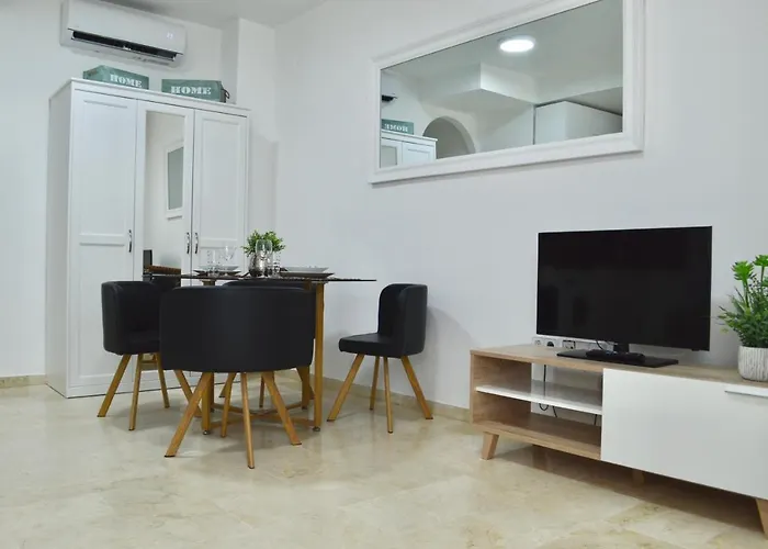 Adriana. Centrico, A 50m De La Playa. Fuengirola