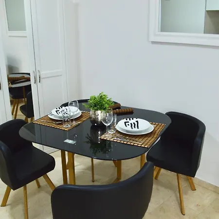 Adriana. Centrico, A 50m De La Playa. * Fuengirola